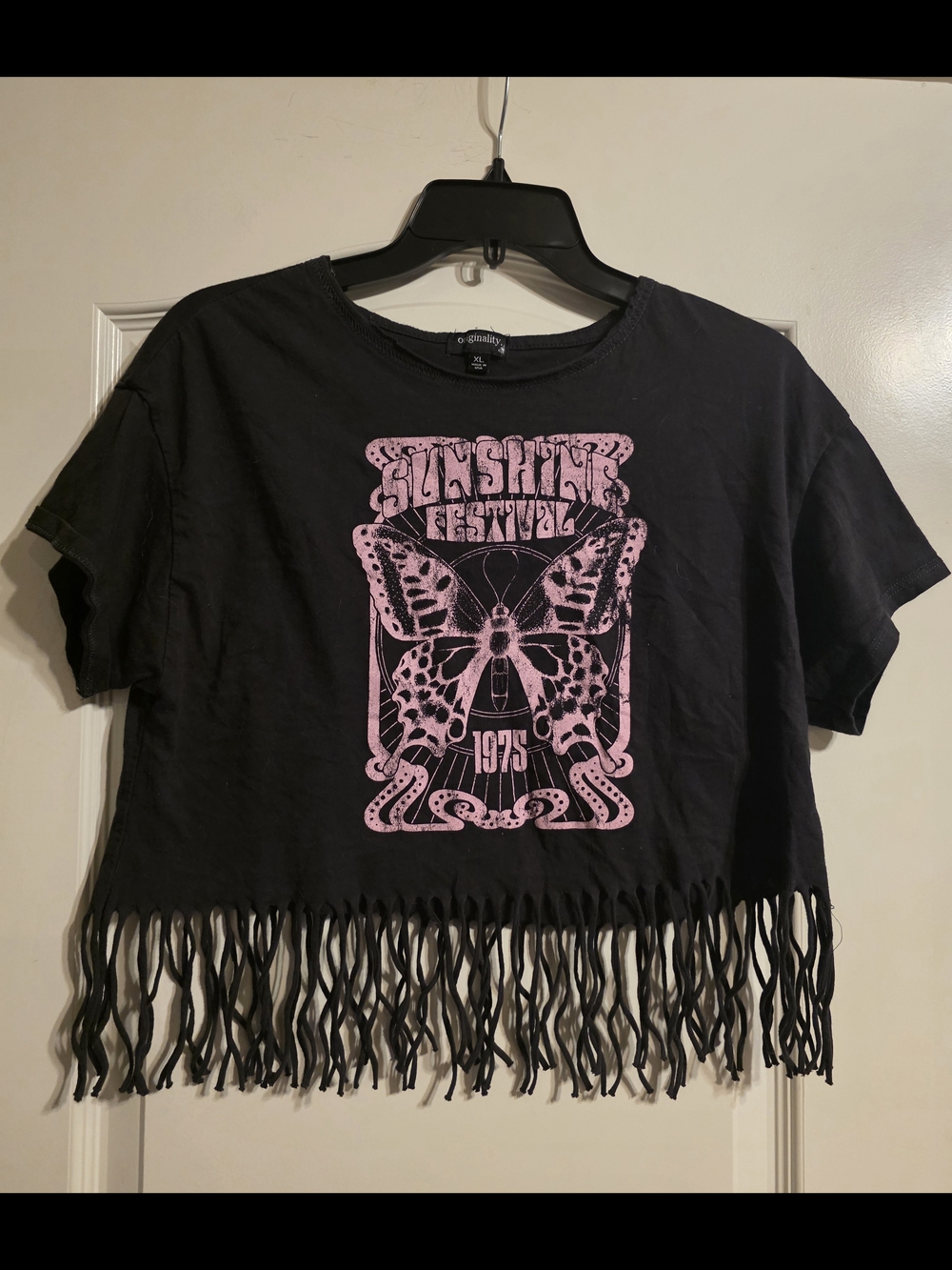 Graphic Fringe Crop Tee - Black with Pink Butterfly Print